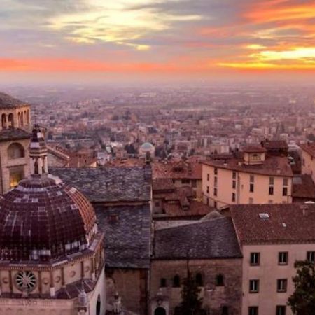 Appartamento A Casa Di Cris Trezzo sullʼAdda Esterno foto